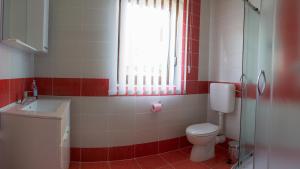 Kúpeľňa v ubytovaní Guest House Buk Rastoke