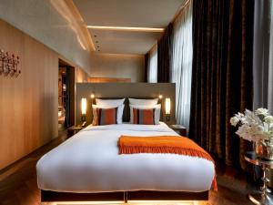 Cama ou camas em um quarto em SO/ Berlin Das Stue