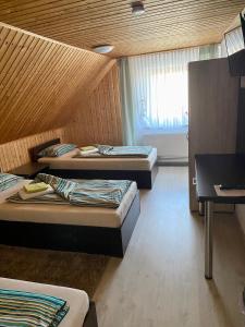 Postel nebo postele na pokoji v ubytování RIEDWIRTSHAUS