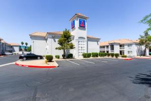 a parking lot in front of a hotel at Studio 6-Tempe, AZ in Tempe