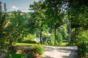 Vonkajšia záhrada v ubytovaní Guest House Buk Rastoke
