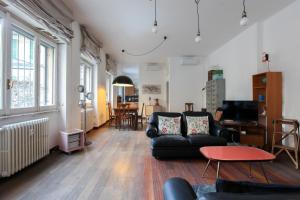 Χώρος καθιστικού στο LOVELY MILANO - Beautiful loft with terrace in Porta Romana