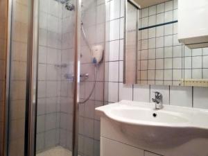 Kupatilo u objektu Ferienwohnung Wachmann
