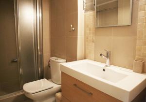 A bathroom at Penthouse -Breathtaking sea view-Just on the beach