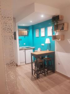 A kitchen or kitchenette at La Bonita - Benalmadena