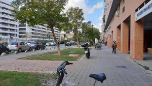 Foto dalla galleria di Apartamento Azahar Fibes y Garaje-WiFi gratis a Siviglia