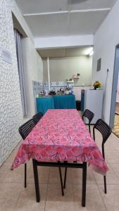 Posezení v ubytování Maisarah Homestay Melaka, Islamic Home in Melaka