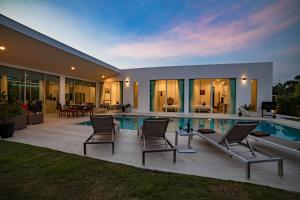 Gallery image of Modern 4 Bedroom Private Pool Villa KH-A2 in Khao Tao