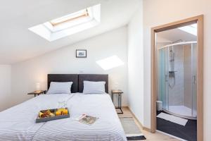 Postel nebo postele na pokoji v ubytování Apartments Punta Premantura