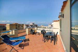 Μπαλκόνι ή βεράντα στο Flowers apartments & rooms