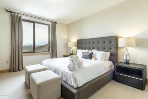 Ảnh trong thư viện ảnh của Grand Summit Hotel #702 Penthouse Ski-In, Ski-Out Corner Unit ở Park City