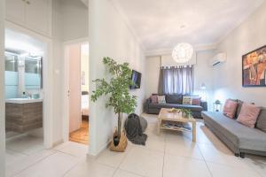 Posedenie v ubytovaní Erythros Boutique Suite By Cloudkeys