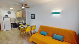 Afbeelding uit fotogalerij van Apartamentos Eldorado in Lloret de Mar