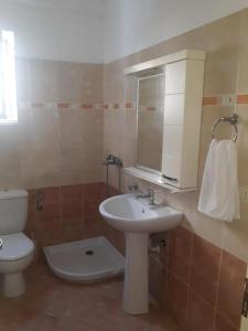Dimario Apartment - Image 5