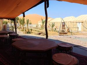 Příroda nedaleko luxury tent