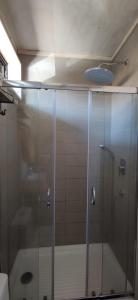 Vonios kambarys apgyvendinimo įstaigoje Almar de Matanzas Tiny