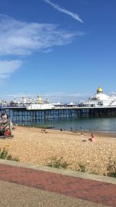 Gallery image of Seaview Sanctuary in Eastbourne