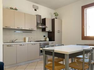 Köök või kööginurk majutusasutuses Blue Apartment Conselve