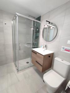 A bathroom at Carihuela Home