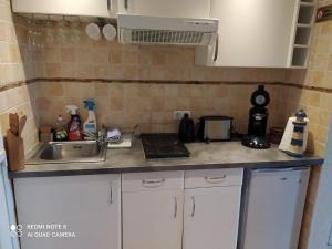 A kitchen or kitchenette at Estudio con preciosas vistas