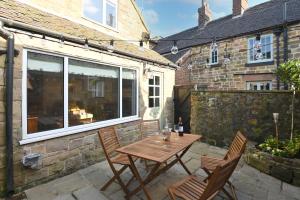 Hoone, kus puhkemaja asub +41 fotot