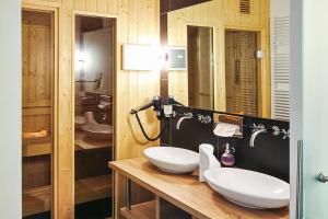 Koupelna v ubytování Resort Deichgraf Resort Deichgraf 27-15