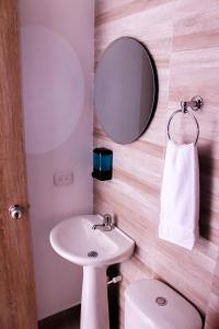 Vonios kambarys apgyvendinimo įstaigoje Ayenda Hotel MM