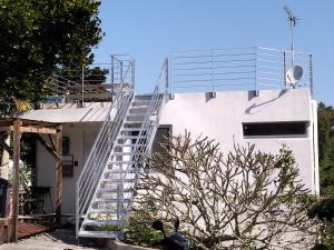 Foto dalla galleria di Holiday House Ryukyu-an "MUSIC HOSTEL" a Yomitan