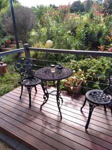 A balcony or terrace at Green Acres B&B