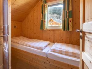 Postel nebo postele na pokoji v ubytování Chalet in Stadl near Kreischberg Ski Area