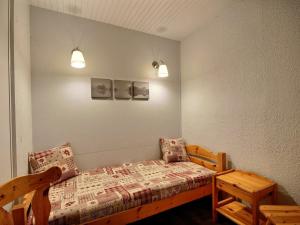 Appartement La Plagne, 1 pièce, 4 personnes - FR-1-455-89の見取り図または間取り図