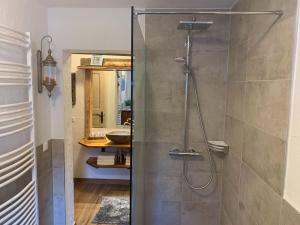 A bathroom at Holiday Home Muhr near Katschberg Ski Area