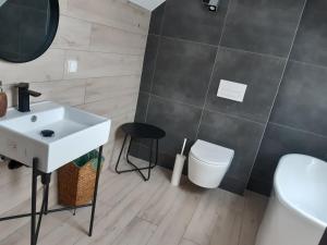 Koupelna v ubytování Hosteria na Mazurach