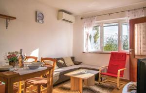 Et opholdsområde på Apartment between the vineyard + 14 billeder