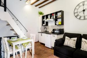 A kitchen or kitchenette at Casa Ispal Alfalfa