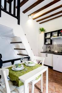 A kitchen or kitchenette at Casa Ispal Alfalfa