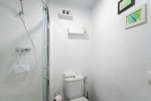 A bathroom at Casa Ispal Alfalfa