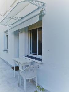 Zdjęcie z galerii obiektu Vive Vitoria Apartamento con jardín w mieście Vitoria-Gasteiz