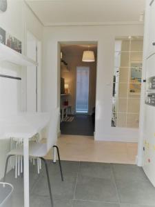 Zdjęcie z galerii obiektu Vive Vitoria Apartamento con jardín w mieście Vitoria-Gasteiz