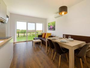 Fotografia z galérie ubytovania Apartment Near Golf Course v destinácii Zsira + 20 fotografií