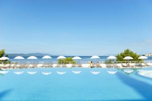 Bazén v ubytovaní TUI BLUE Adriatic Beach - Adults Only - All Inclusive alebo v jeho blízkosti