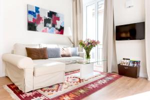 Televízia a/alebo spoločenská miestnosť v ubytovaní Genteel Home Zaragoza