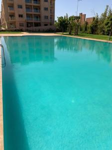 Bazén v ubytování La Perla de Marrakech nebo v jeho okolí