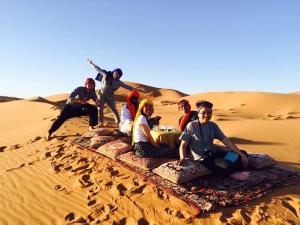 Hosté ubytování Azalay Luxury Camp Merzouga