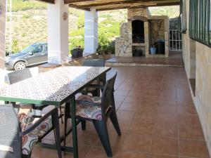 Patio nebo venkovní prostory v ubytování Holiday Home La Era by Interhome