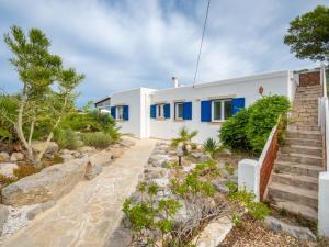 The building in which the holiday home is located