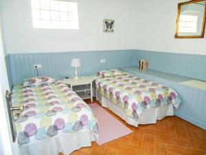 Ένα ή περισσότερα κρεβάτια σε δωμάτιο στο Holiday Home Pendle heights by Interhome