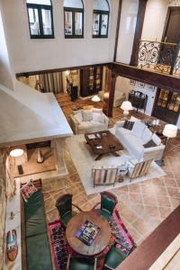 an overhead view of a living room with a table and chairs at Casa Dos Gaios in Chantada