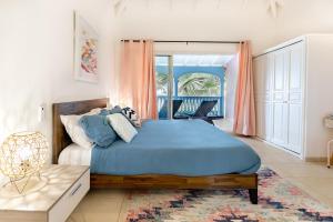 Galeriebild der Unterkunft VILLA FLAMINGO, Beautiful 2 bedroom house - 1 min from the beach! in Orient Bay
