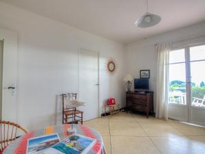 Photo de la galerie de l'établissement Apartment Riva Bella-1 by Interhome, à Cavalaire-sur-Mer
